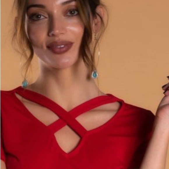 Brigette Brianna Criss-Cross Long Sleeve Top - Picture 2 of 3